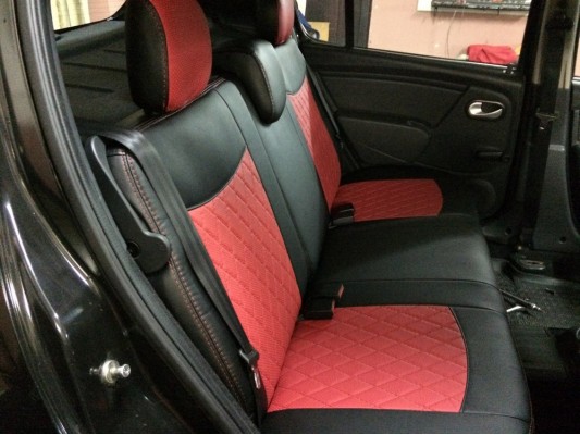 Авточехлы на Renault Sandero Stepway